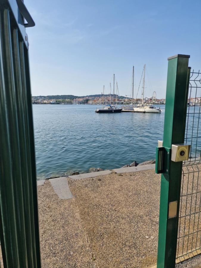 213 Ile Des Pecheurs, Vue Port Apartment