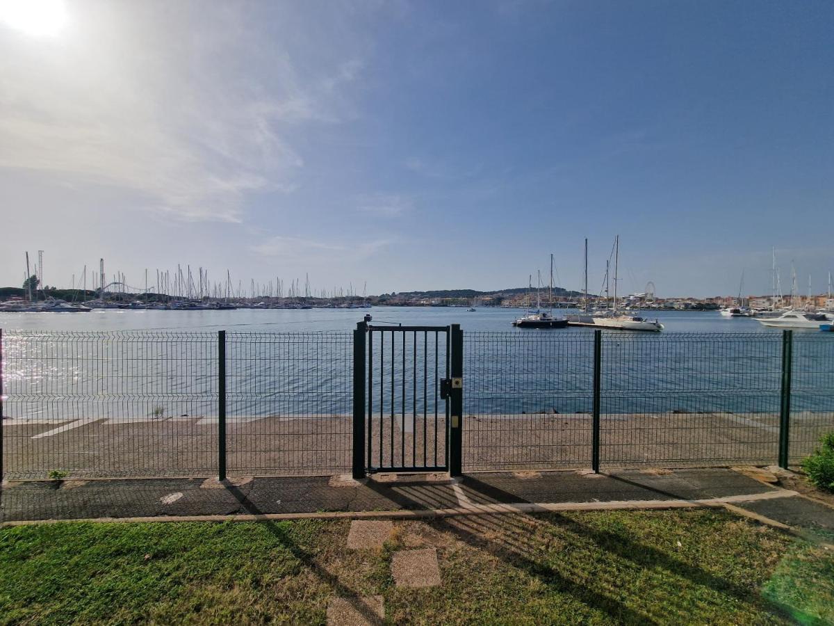 213 Ile Des Pecheurs, Vue Port * Agde